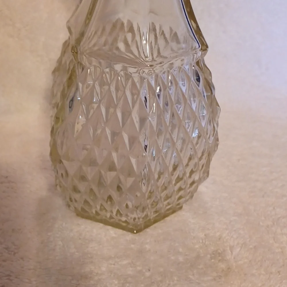 Vintage wine decanter carafe clear glass barware